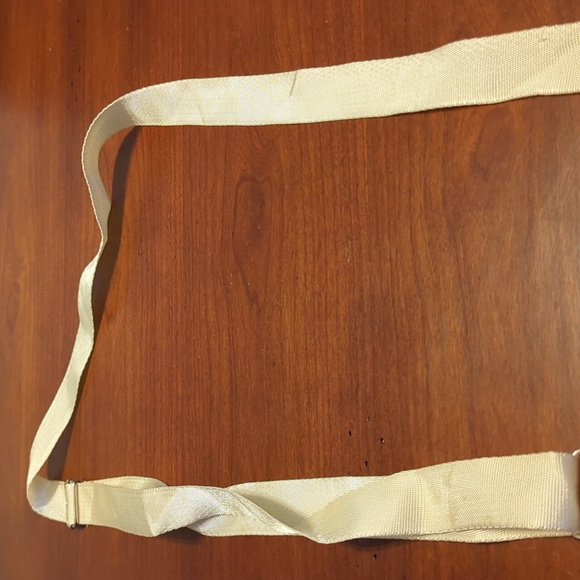 Sport White Cross Body - Picture 2 of 13